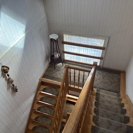 度假居 Two Separate Under One Roof *