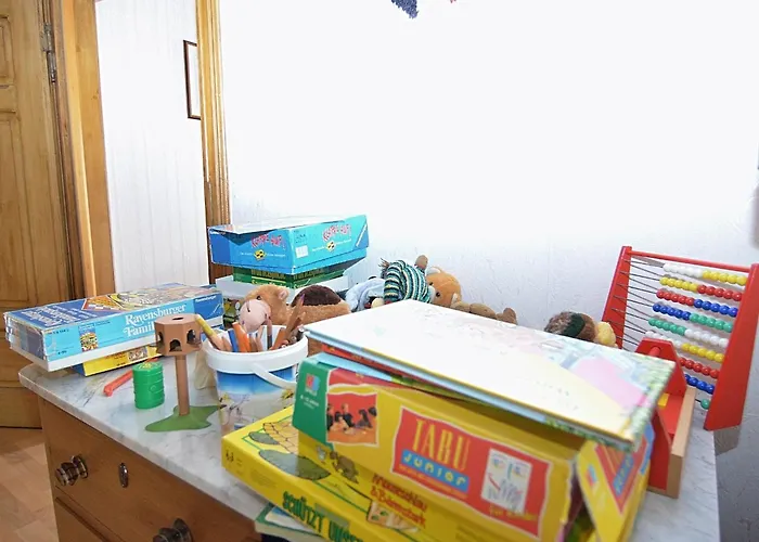 Two Separate Under One Roof بيت للعطل