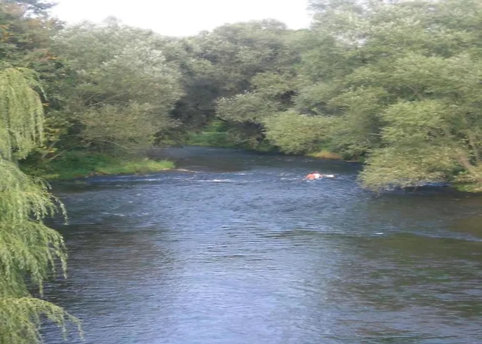 Two Separate Under One Roof بيت للعطل